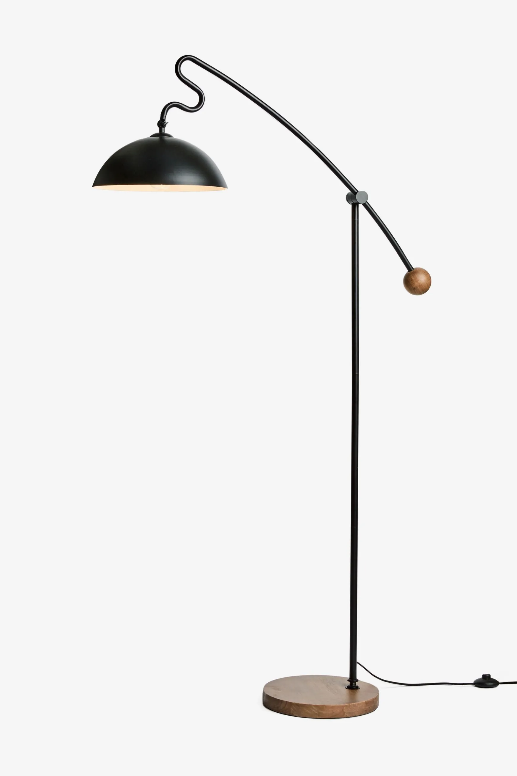 Cheap Avery Floor Lamp Black | Living Room