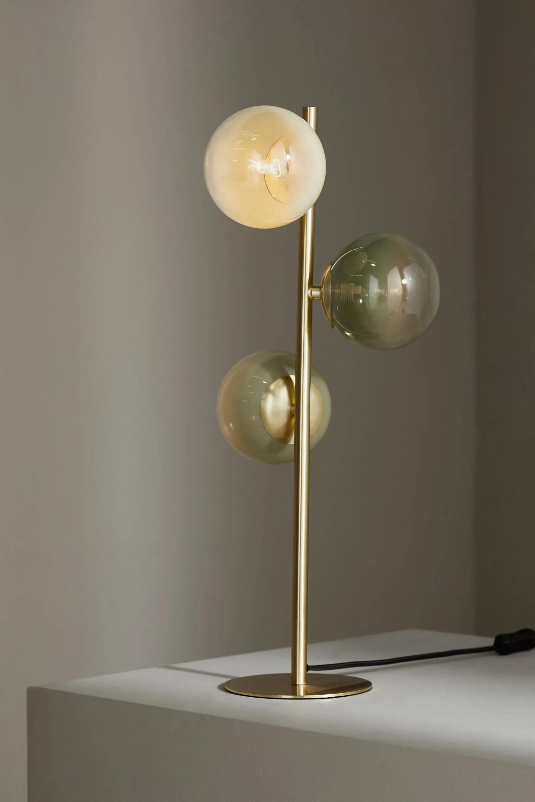 Fashion Globe Table Lamp Globe | Table & Desk Lamps