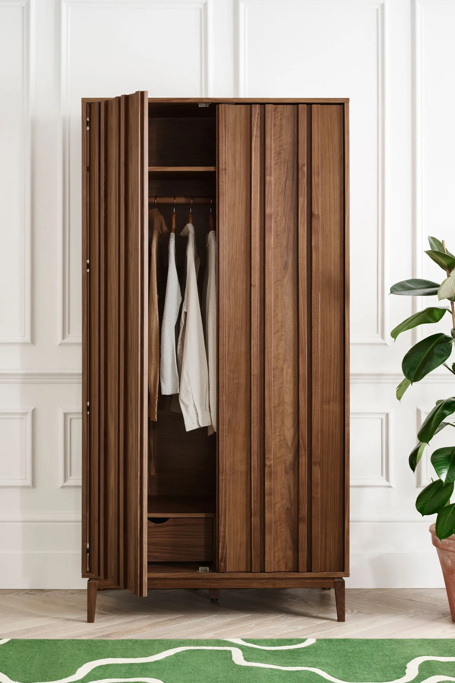 Store Belgrave Walnut Wardrobe Wardrobes