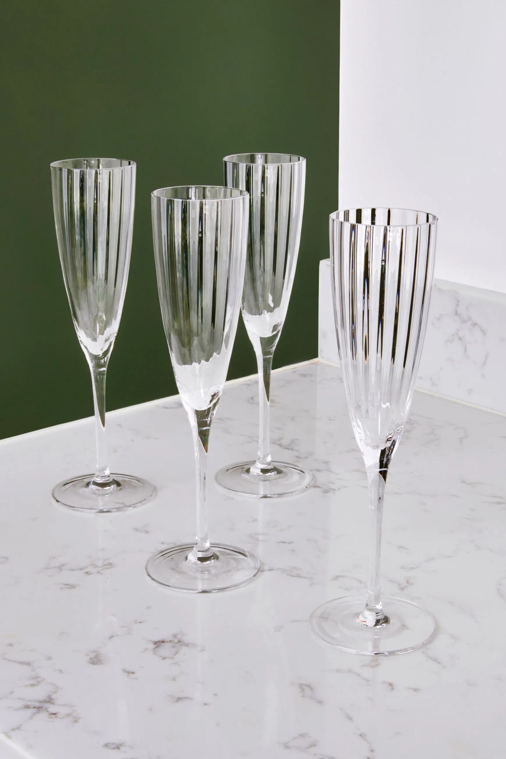 Cheap Set of 4 Fluted Champagne Flute Glasses All Glasses