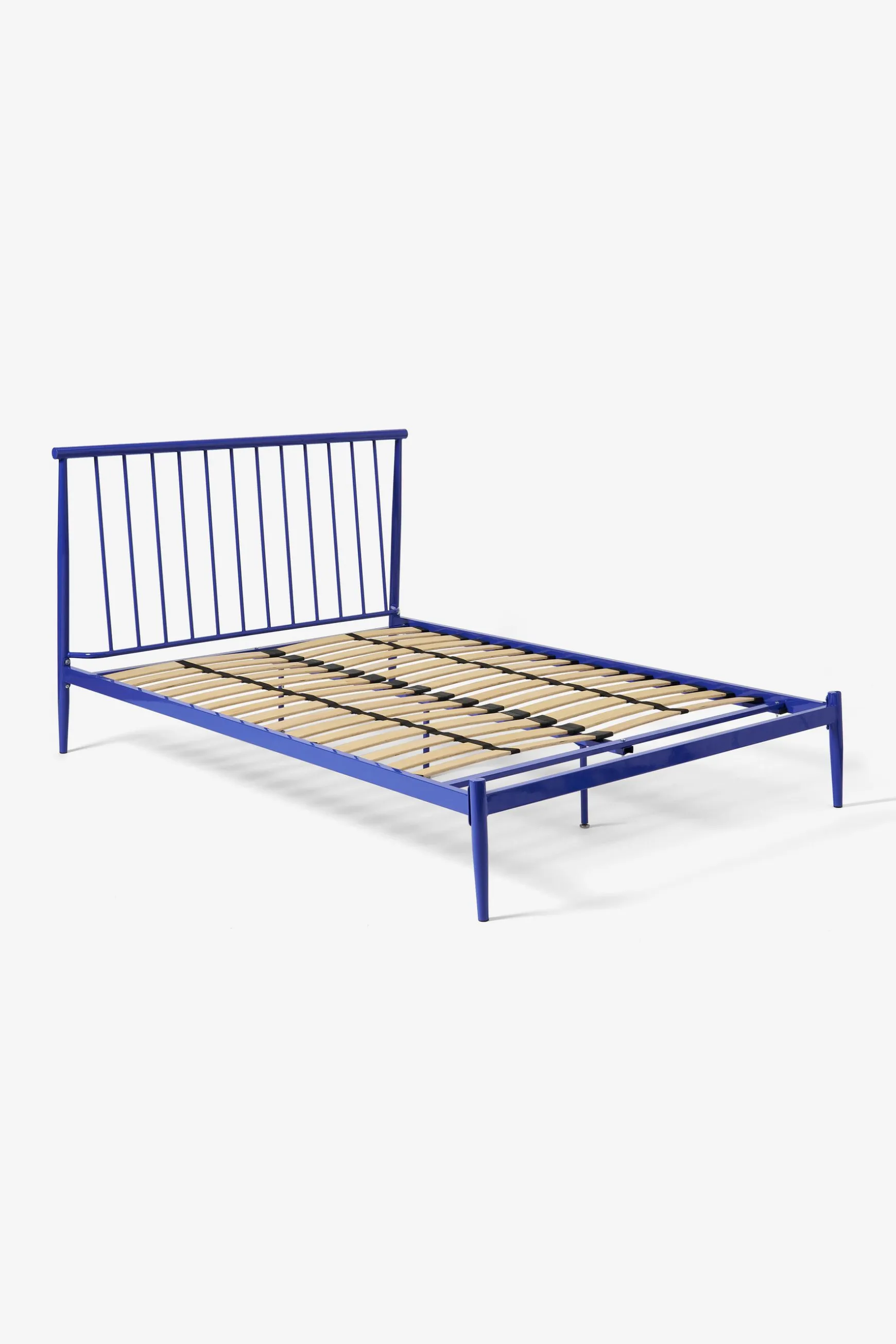 New Penn Metal Bed Frame Beds